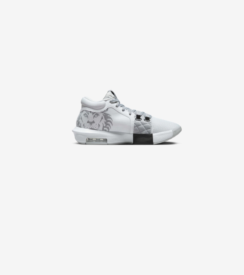 LeBron Witness 8 White Light Smoke Grey