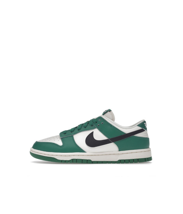 DUNK LOW SE LOTTERY PACK MALACHITE GREEN