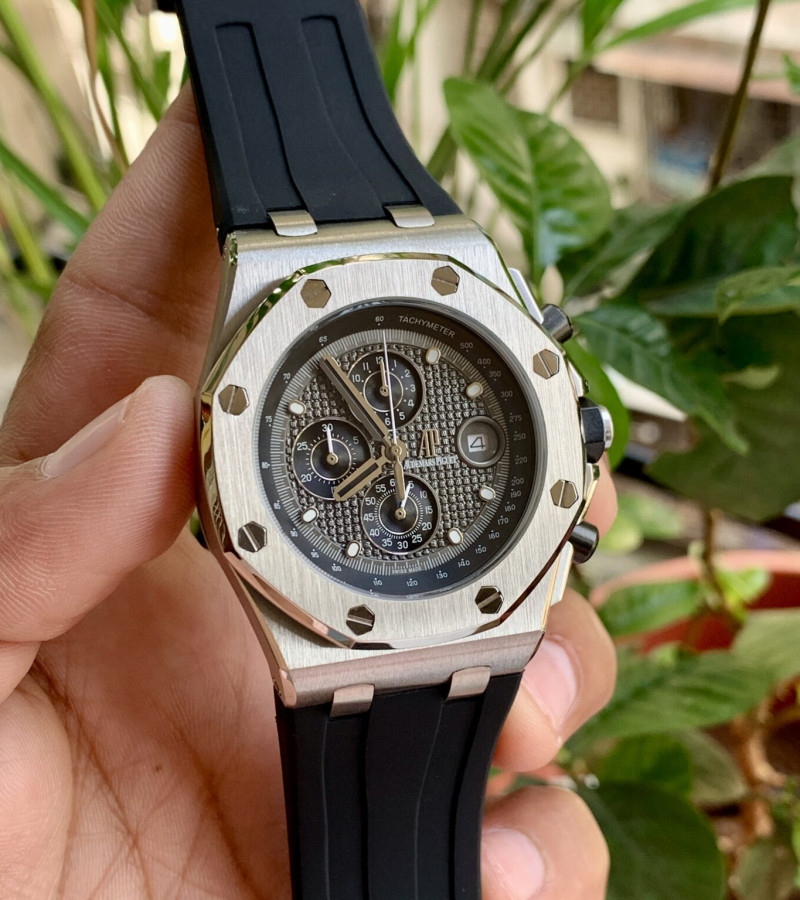 AUDEMARS PIGUET ROYAL OAK OFFSHORE 42MM ELEPHANT STEEL CHRONO 26470ST.OO.A104CR.01