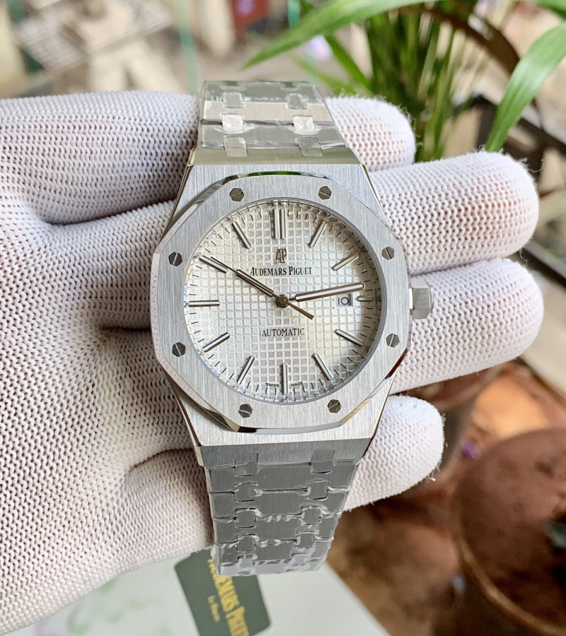 AUDEMARS PIGUET AUTOMATIC ROYAL OAK 15300 WHITE HQ MENS