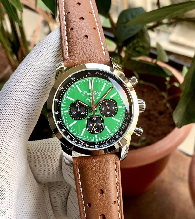BREITLING TOP TIME B01 FORD MUSTANG