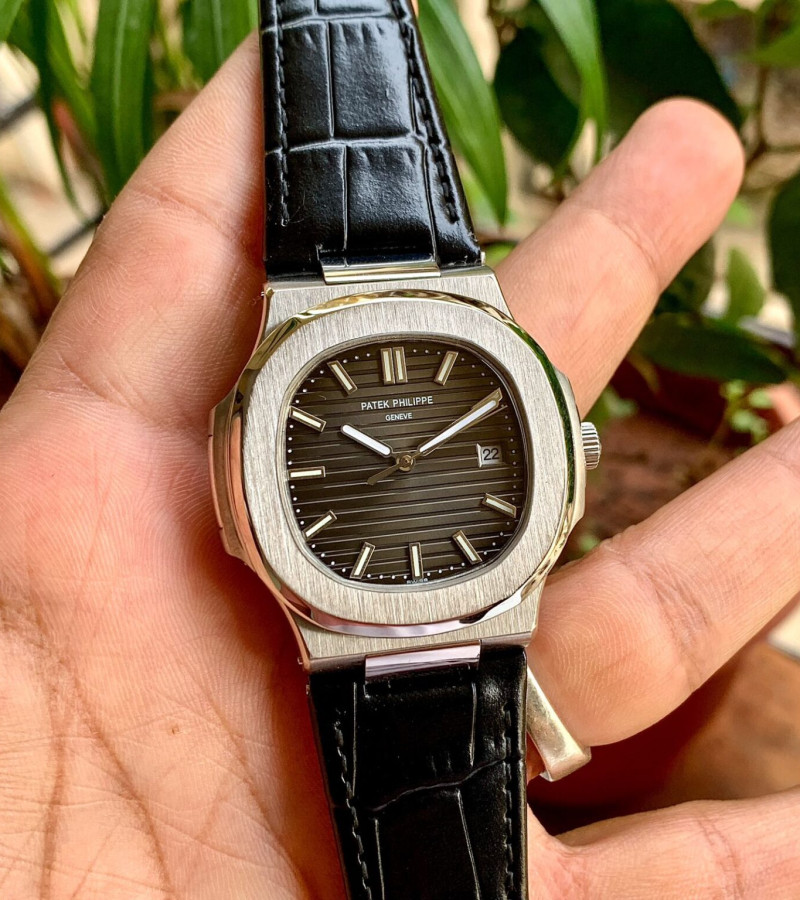 PATEK PHILIPPE NAUTILUS 5711 BLACK LEATHER