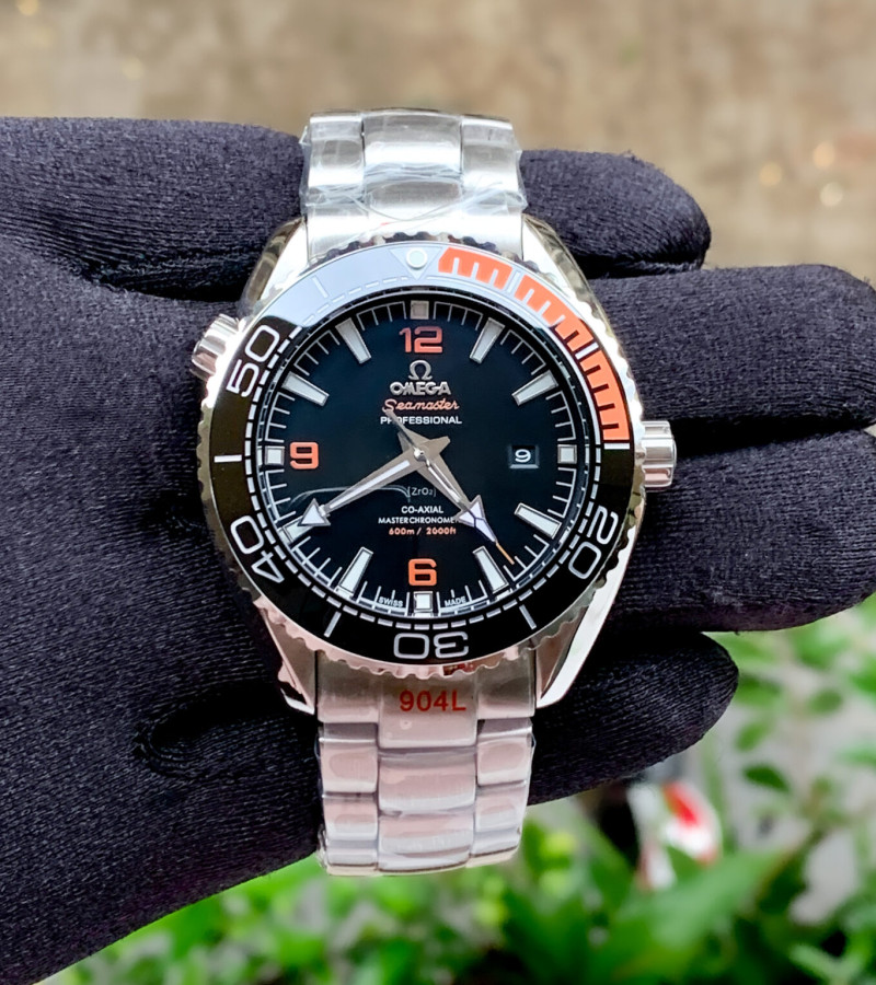 OMEGA PLANET OCEAN 600M CO‑AXIAL MASTER CHRONOMETER SEMI-SWISS