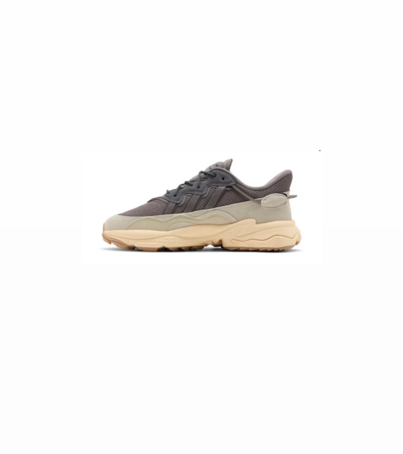 Ozweego TR Charcoal Sand Strata
