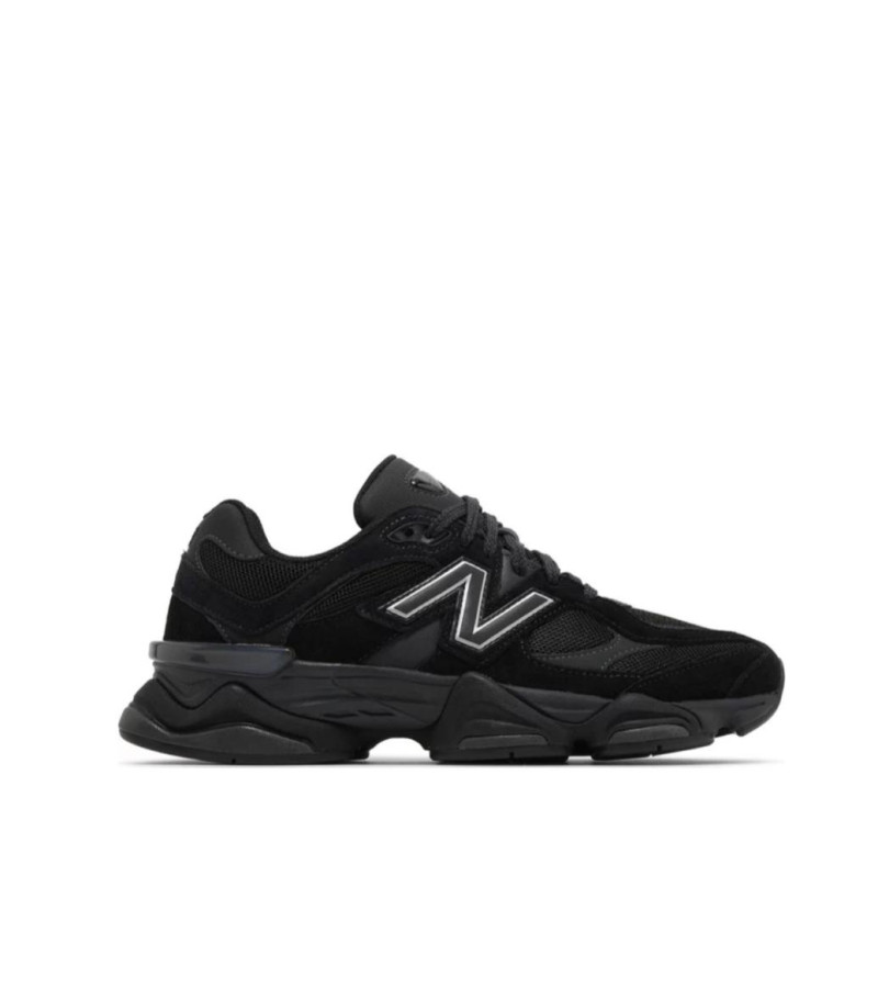 9060 Black