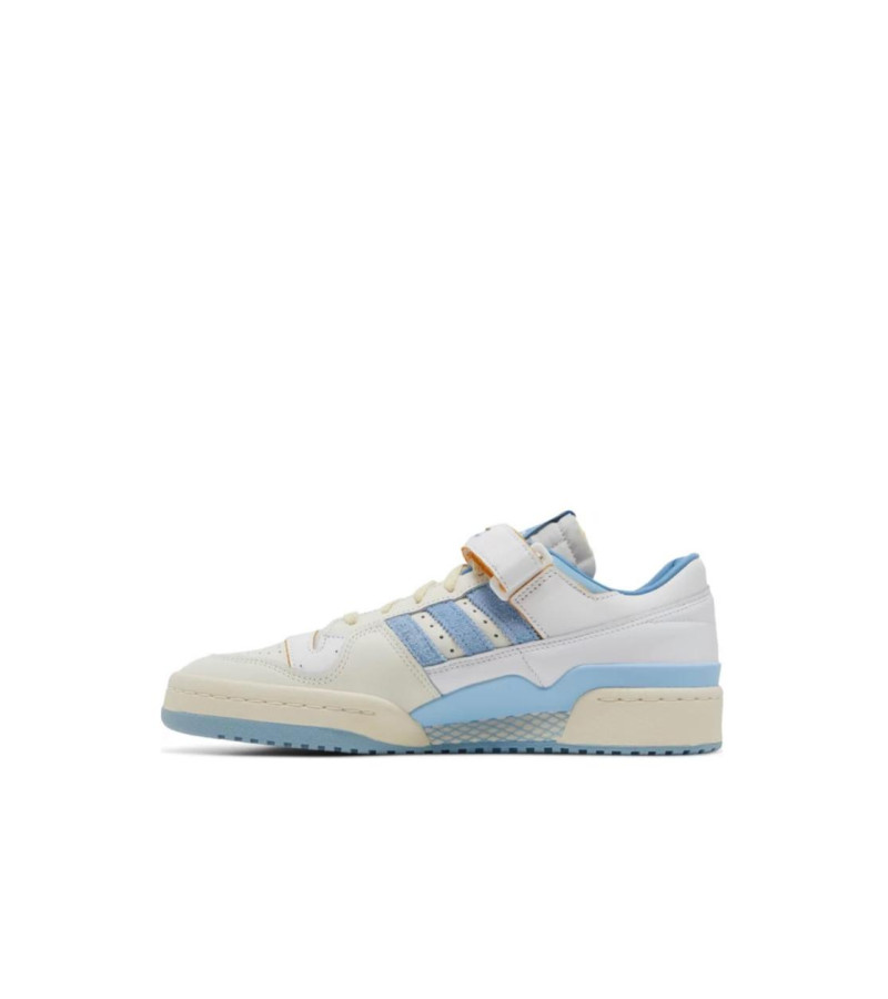 Forum 84 LG 'UNC'